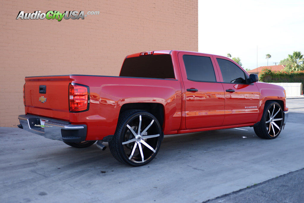 26" Borghini Wheels B 29 Black Machine