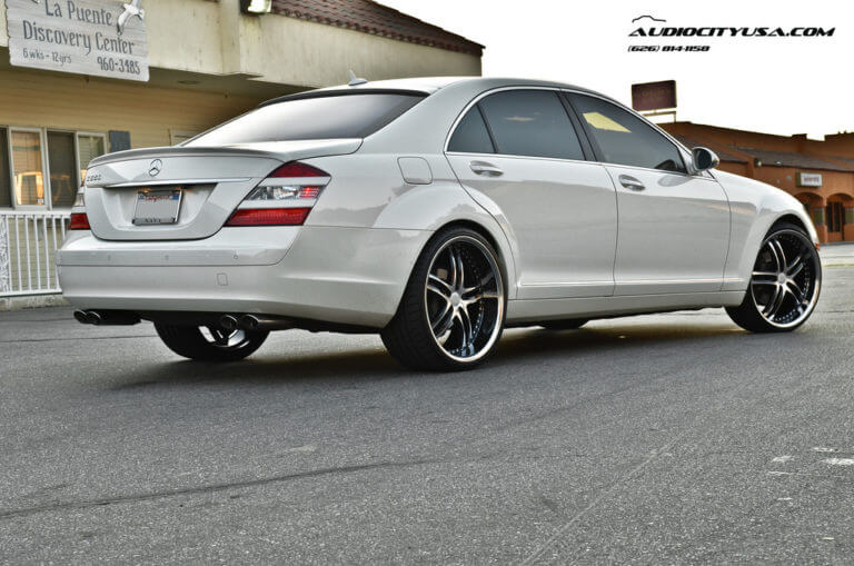 xix_wheels_black_machine_chrome_lip_audiocityusa_mercedes_s_class_04