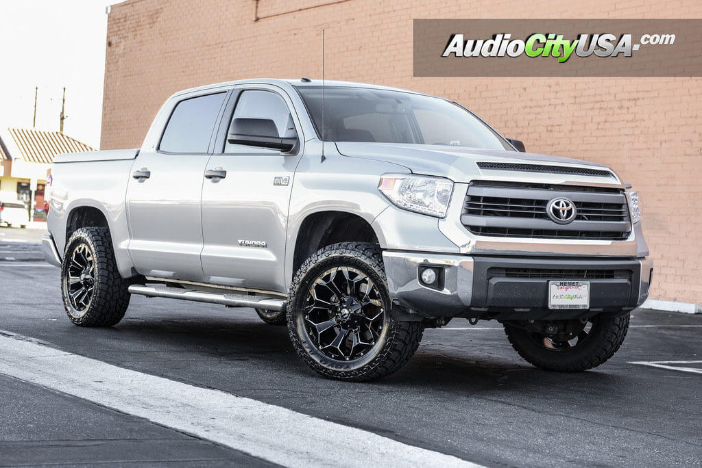 20" Fuel Wheels Assault D576 with Gloss Black Rims for a 2016 Toyota