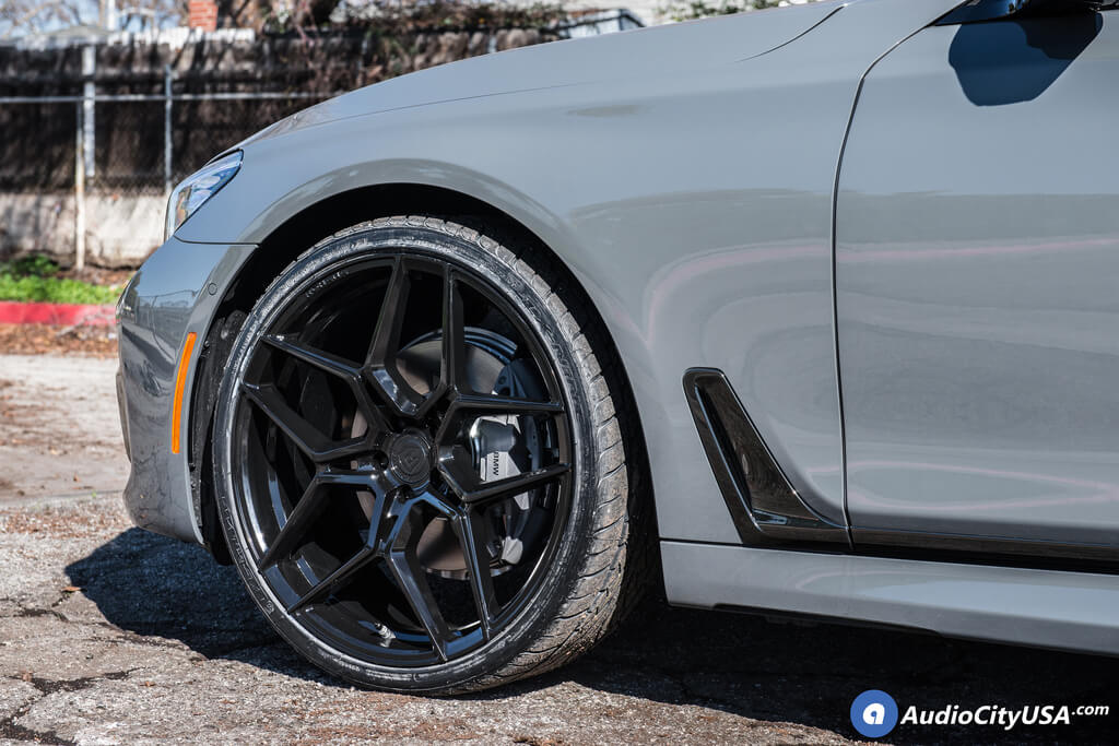 22 Quot Staggered Rohana Wheels Rfx11 Gloss Black Rims