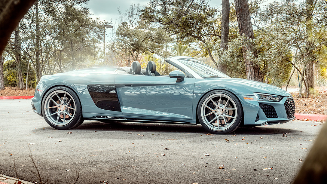 2023 Audi R8 on 20