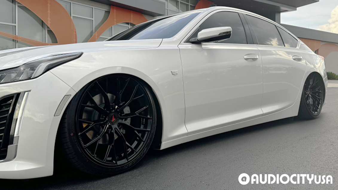 2023 Cadillac CT5 on 20