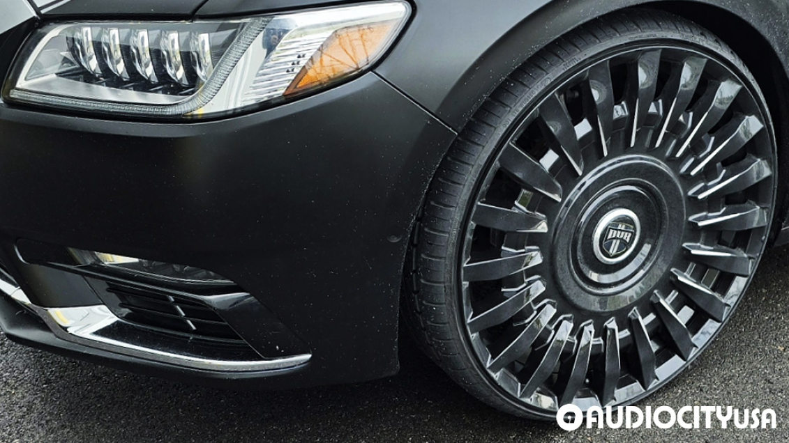 2018 Lincoln Continental on 24