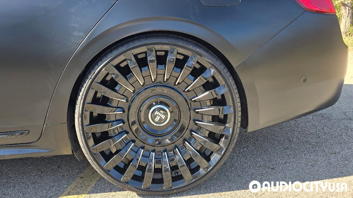 2020 Lincoln Continental on 24
