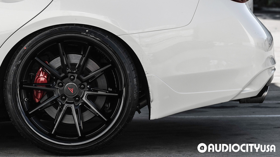 2024 Infiniti Q50 on 20