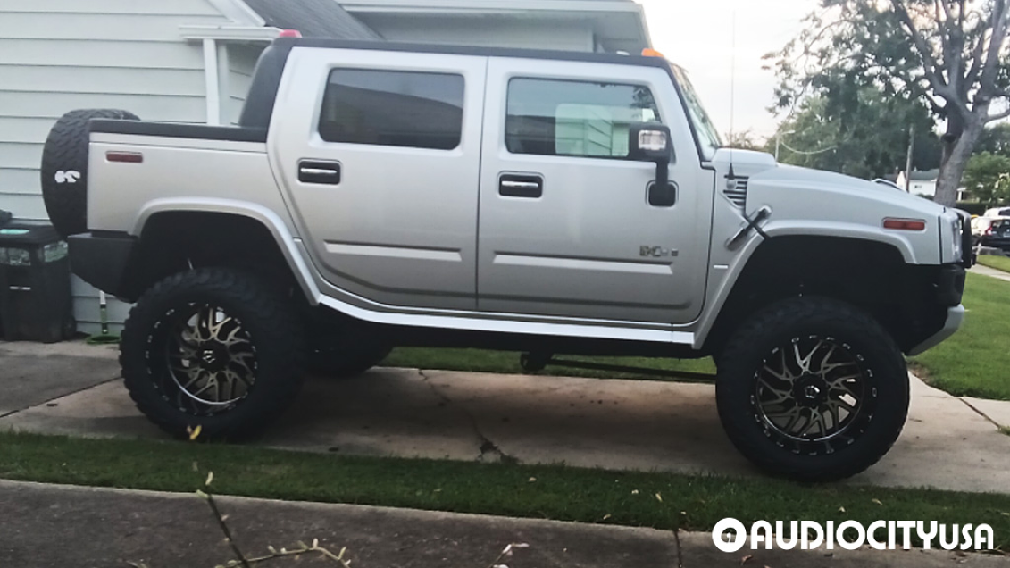 2009 Hummer H2 on 22