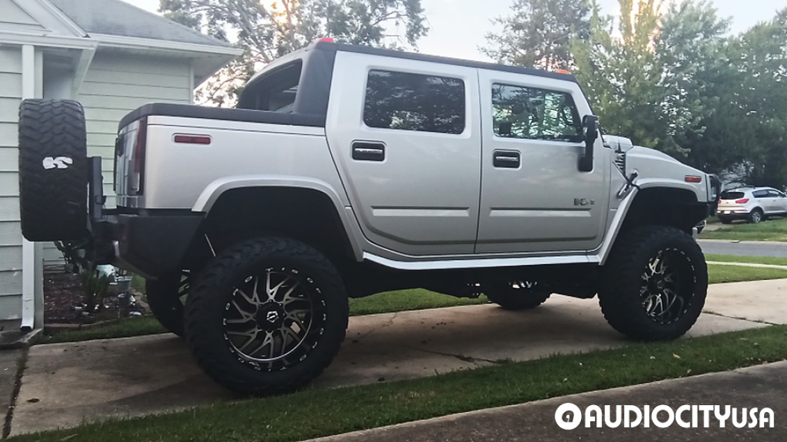 2009 Hummer H2 on 22