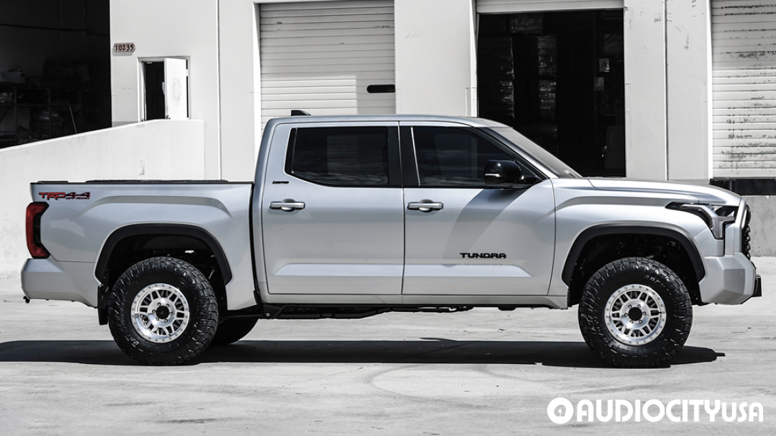 2025 Toyota Tundra on 17