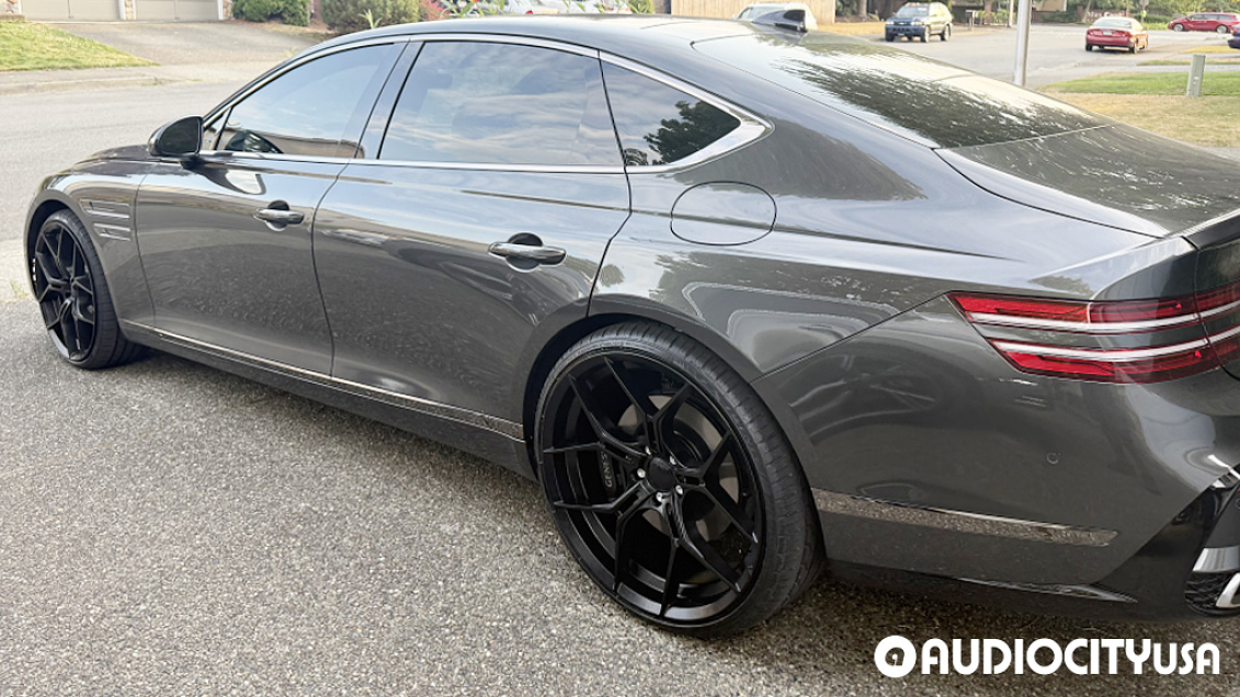 2025 Genesis G80 on 22