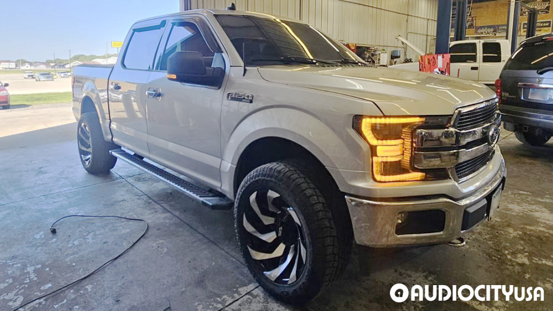 2019 Ford F-150 on 20