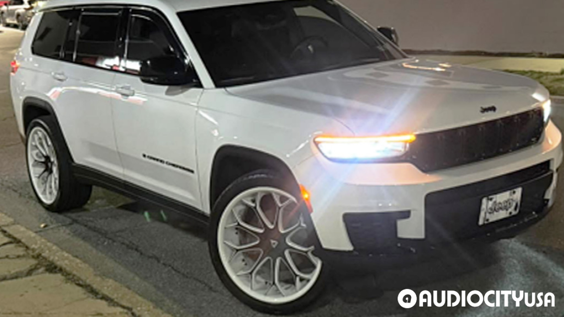 2022 Jeep Grand Cherokee on 24