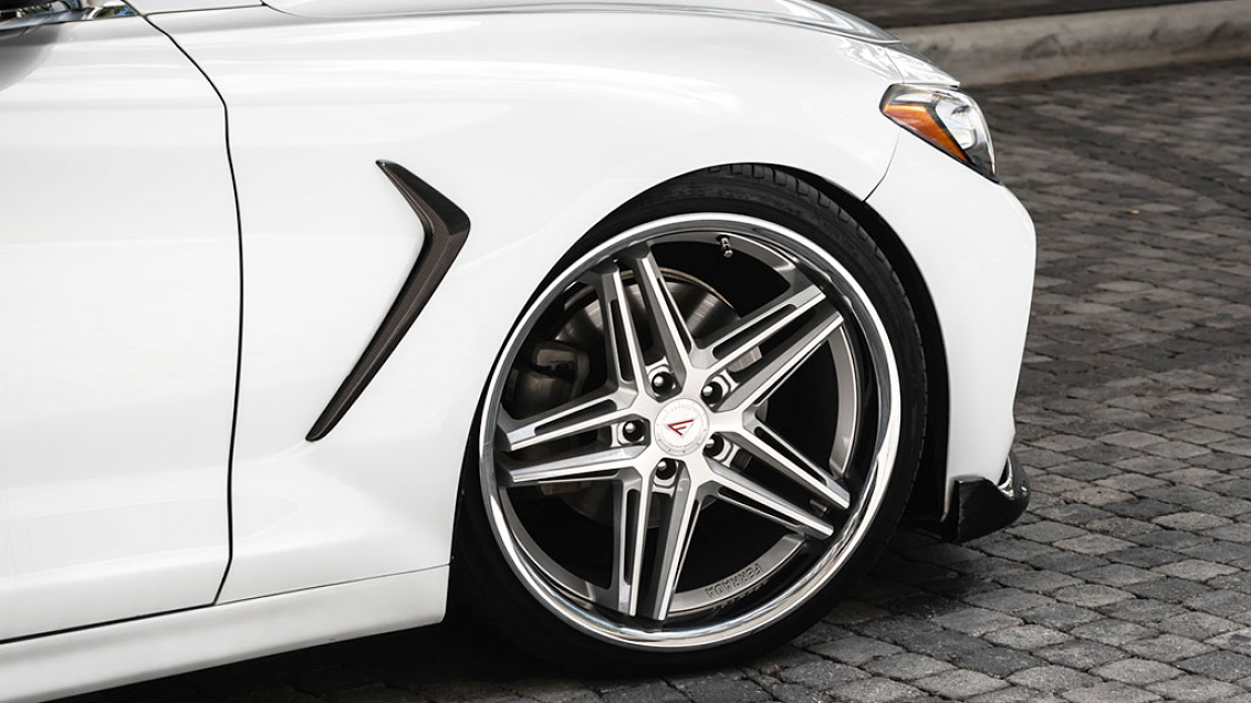 Genesis G On Ferrada Wheels Cm Silver Machined With Chrome