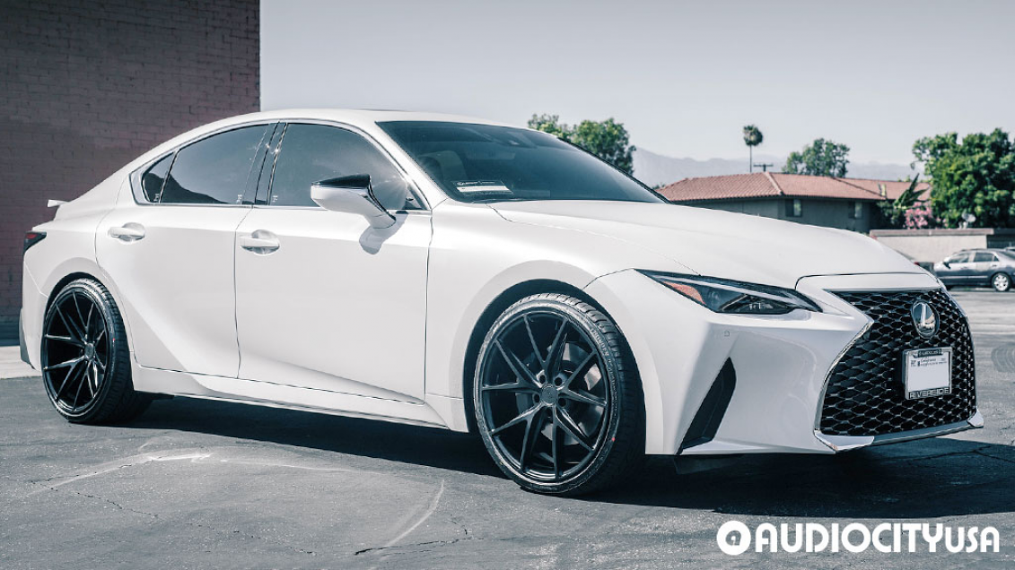 2021 Lexus IS Series on 20