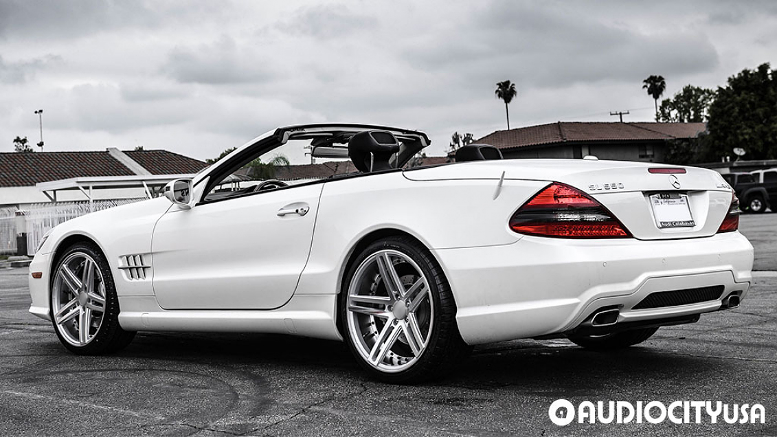 2009 Mercedes-Benz SL-Class on 20