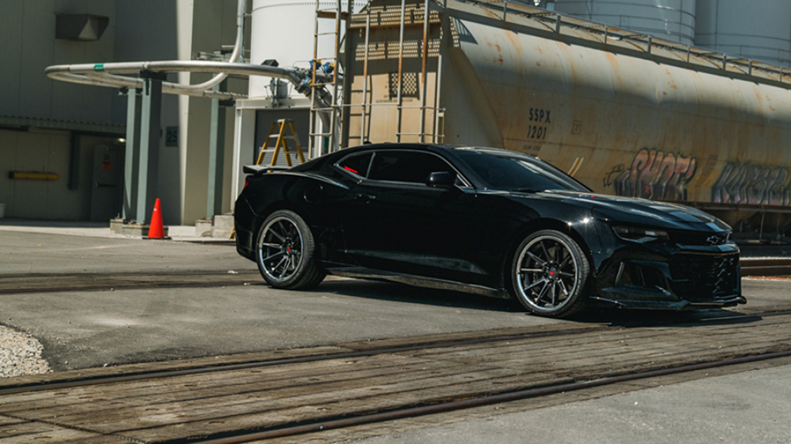 Chevrolet Camaro Zl On Ferrada Wheels Cm Matte Black With