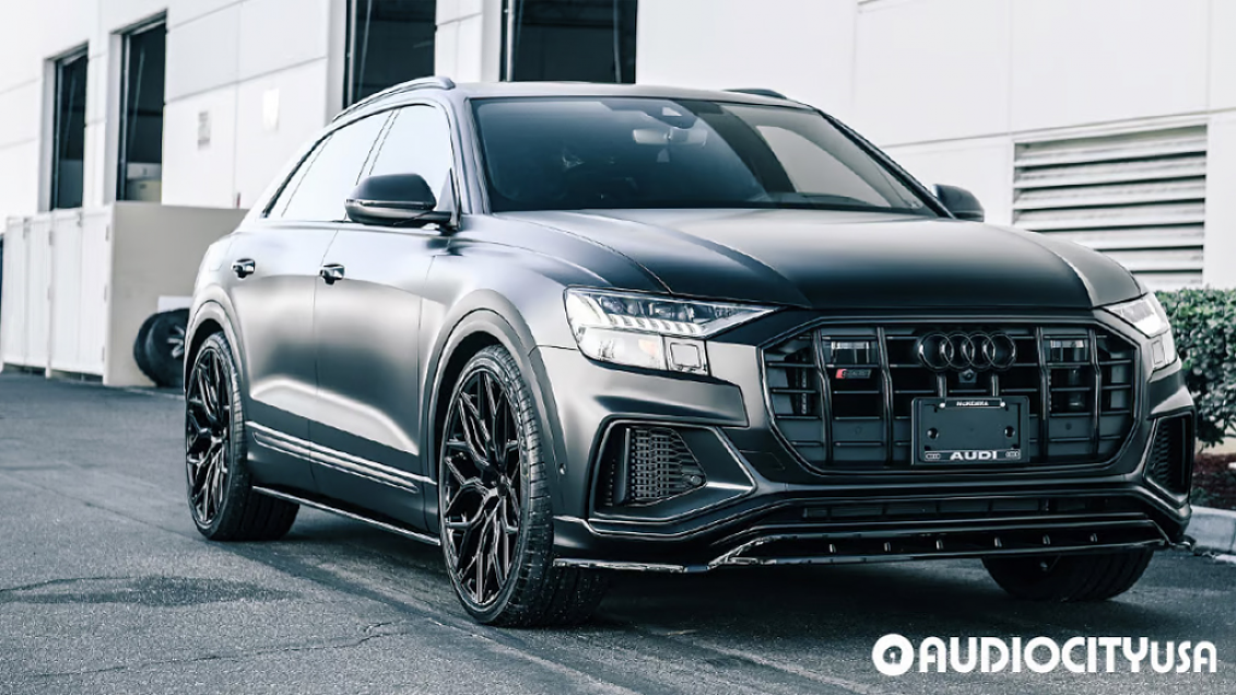 2022 Audi SQ8 on 24