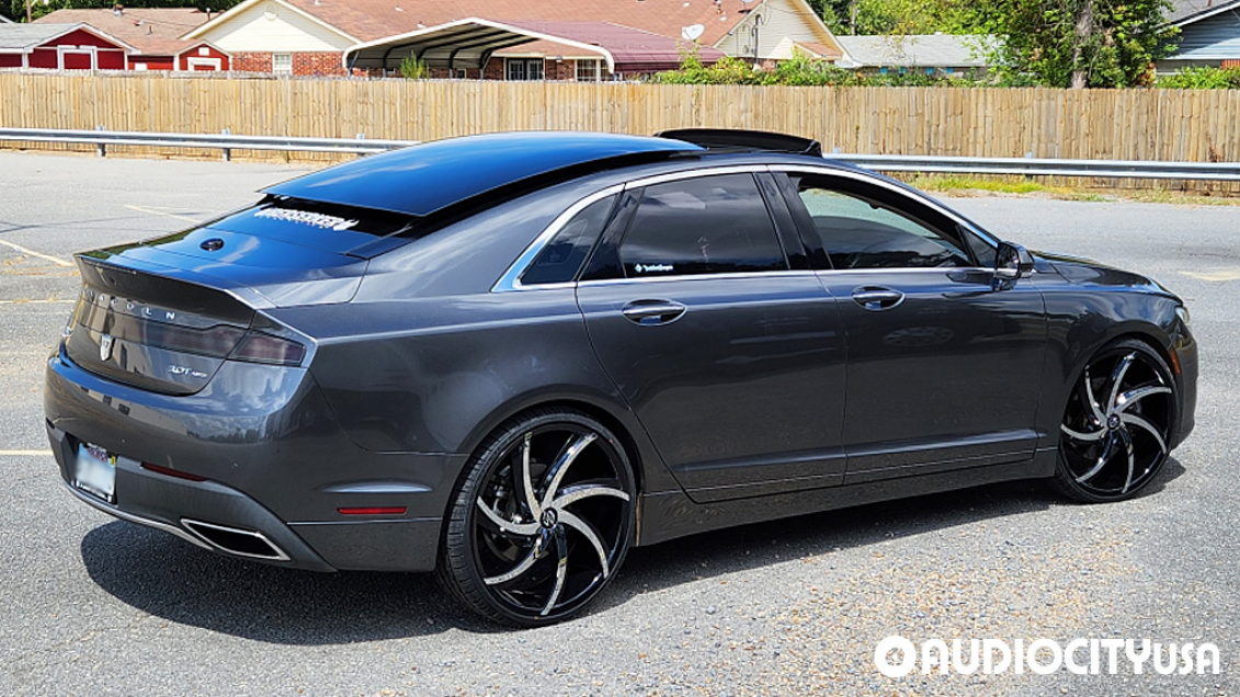 2017 Lincoln MKZ on 22