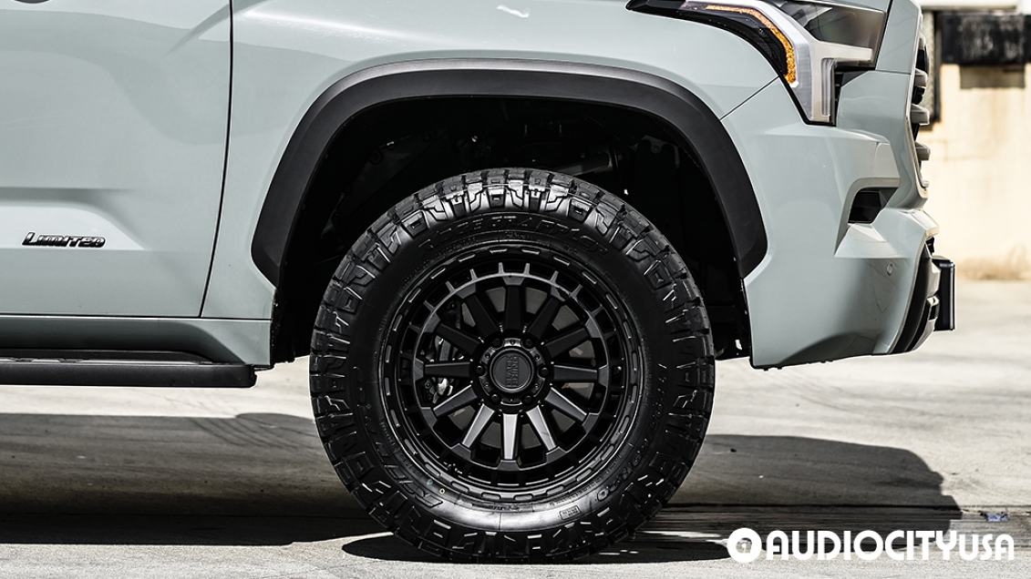 2024 Toyota Sequoia on 20