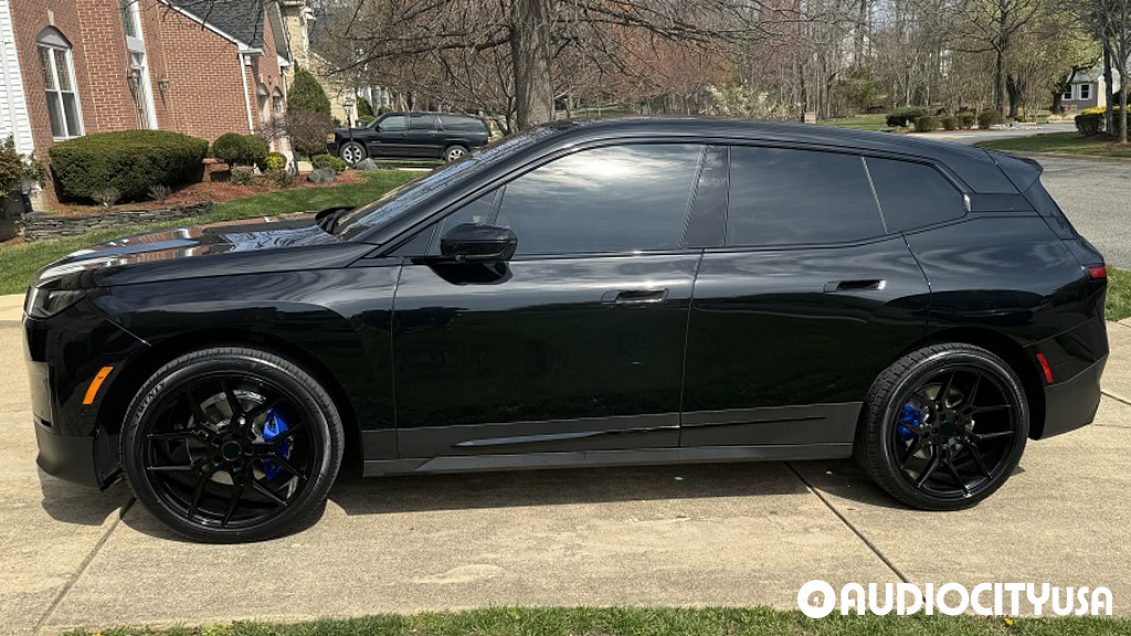 2024 BMW iX on 22