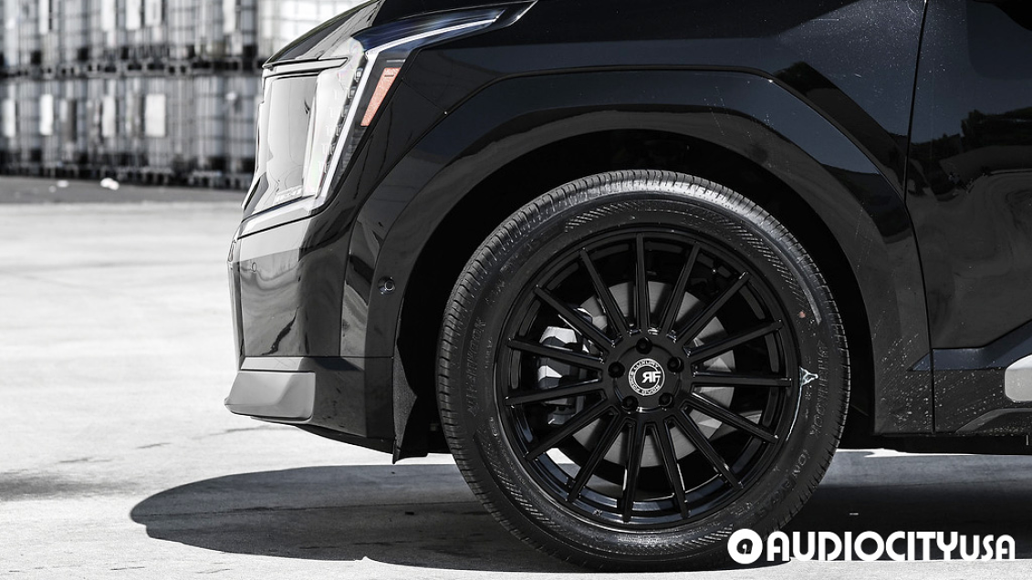 2024 KIA EV9 on 21