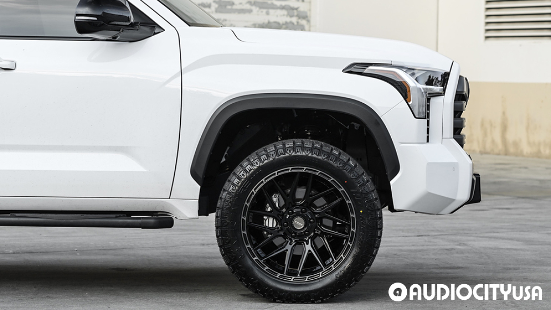 2024 Toyota Tundra on 22