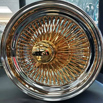 15x7" LA Wire Wheels Standard 100-Spoke Straight Lace American Gold Triple Plating Face and Knock-Off with Chrome Lip Rims