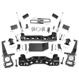 4" Rough Country Suspension Lift Kit (Ford F-150 4WD 2014-2014)