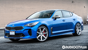 KIA-Stinger-20-Niche-M179%2BVerona-Gloss%2BSilver%2BMachined-9080.jpg