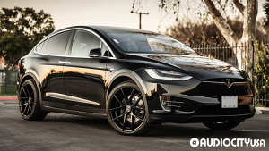 Tesla-Model%2BX-22-Lexani-Stuttgart-Full%2BGloss%2BBlack-6006.jpg