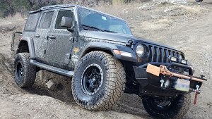 Jeep-Wrangler-17-Fuel-D557%2BAnza-Matte%2BBlack%2Bwith%2BGrey%2BRing-6027.jpg