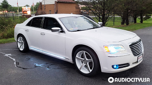 Chrysler-300%2BAWD-20-Strada-Perfetto-White%2BMachined-2217.jpg
