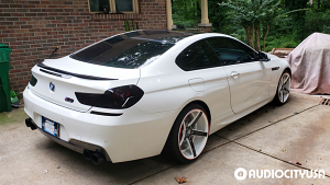 BMW-M6-20-STR%2BRacing-607-White%2Bwith%2BBlack%2BSpoke-5917.jpg