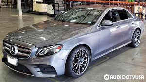 Mercedes%2BBenz-E-Class-20-SAVINI%2BWHEELS-SV-F2-GLOSS%2BGRAPHITE-3807.jpg