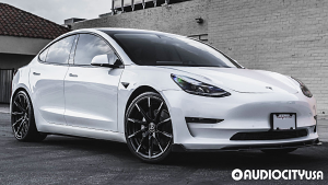 Tesla-Model%2B3-20-Lexani-CSS-15-Gloss%2BBlack%2BMachined-4485.jpg