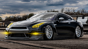 Nissan-GT-R-20-Ferrada-FR4-Silver%2BMachined%2Bwith%2BChrome%2BLip-4794.jpg