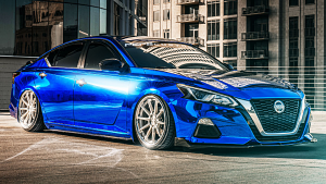 Nissan-Maxima-19-Ferrada-FR4-Silver%2BMachined%2Bwith%2BChrome%2BLip-2380.jpg