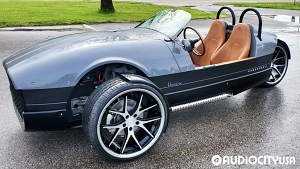 Vanderhall-Venice-20-Ferrada-FR2-Black%2BMachined%2Bwith%2BChrome%2BLip-3794.jpg