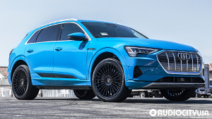 Audi-e-tron%2B%252F%2Be-tron%2BSportback-22-Road%2BForce-RF22-Gloss%2BBlack-8442.jpg