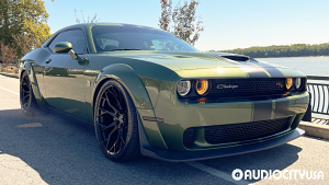 Dodge-Challenger%2BR%252FT%2BScat%2BPack-22-Stance-SF10-Gloss%2BBlack-6213.jpg