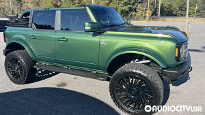 Ford-Bronco-22-Lexani-Wraith%2Bxl-Gloss%2Bblack-9724.jpg
