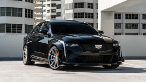 Cadillac-CT4-V-20-Ferrada-CM2-Silver%2BMachined%2Bwith%2BChrome%2BLip-2106.jpg