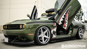 Dodge-Challenger%2BR%252FT-22-Ferrada-FR3-Silver%2BMachined%2Bwith%2BChrome%2BLip-4920.jpg