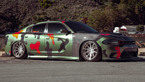 Dodge-Charger%2BR%252FT-20-Ferrada-FR4-Silver%2BMachined%2Bwith%2BChrome%2BLip-4131.jpg