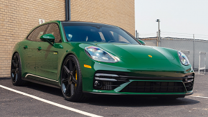 Porsche-Panamera-22-Rotiform-FRA-Gloss%2BBlack%2Bwith%2BMatte%2BBlack%2BSpokes-9778.jpg