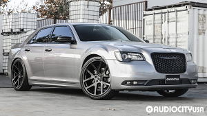 Chrysler-300%2BRWD-22-OEM%2BReplica-FR%2B64%2B-%2BDodge%2BLX%2BViper-Gloss%2BBlack-3944.jpg