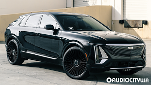 Cadillac-LYRIQ-24-Gianelle-Cabo%2B-%2BFloating%2BCap-Gloss%2BBlack-4155.jpg