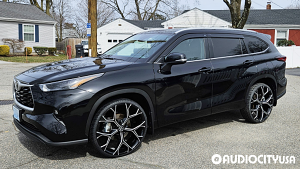 Toyota-Highlander-24-Xcess-X05%2B5%2BFlake-Gloss%2BBlack%2BMilled-6982.jpg