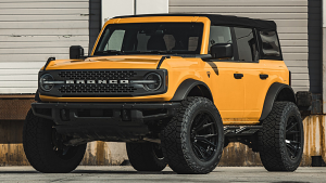 Ford-Bronco-22-Fuel-FC402MX%2BCatalyst-Matte%2BBlack%2Bwith%2BGloss%2BBlack%2BLip-7320.jpg