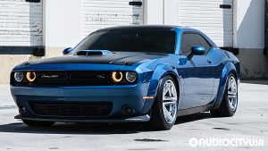 Dodge-Challenger%2BR%252FT%2BWidebody-20-Ferrada-CM1-Silver%2BMachined%2Bwith%2BChrome%2BLip-4711.jpg