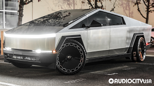 Tesla-Cybertruck-26-Giovanna-Dicotto%2B-%2BFloating%2BCap-Gloss%2BBlack%2Bwith%2BMachined%2BFace-7052.jpg
